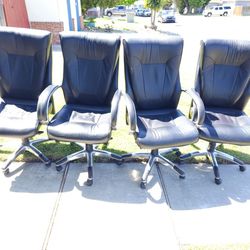 LARGE HIGH BACK EXECUTIVE CHAIRS
