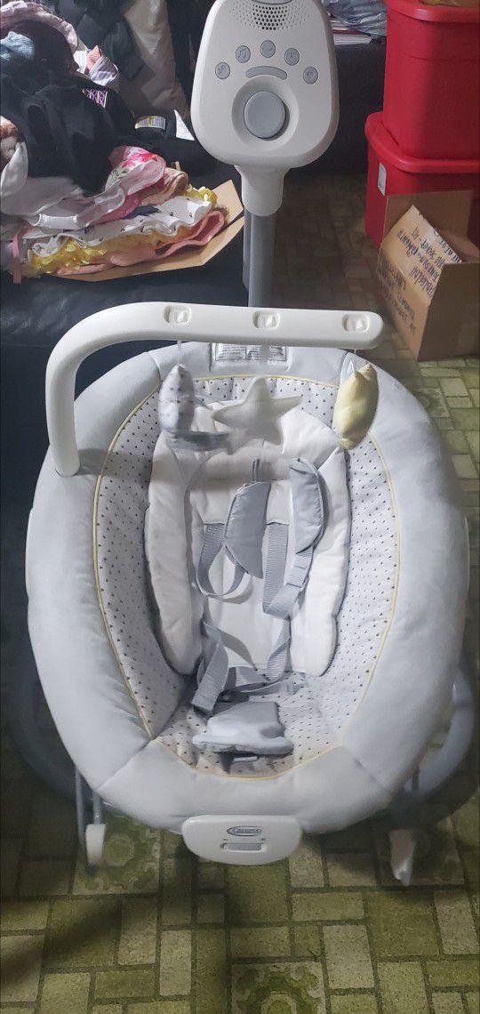 graco sway2me swing with portable bouncer