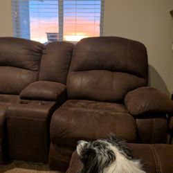 Free Reclining Couches