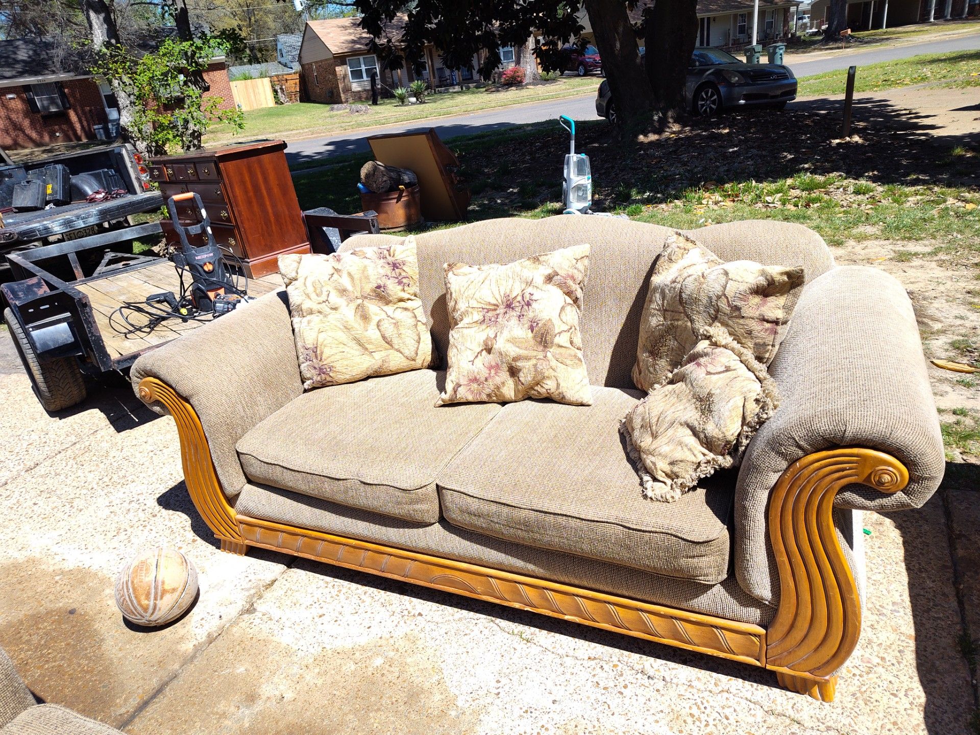 Couch loveseat and chase