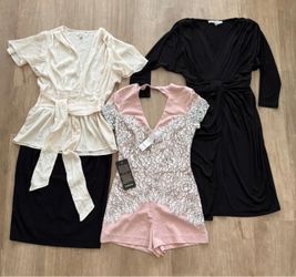 Mixed Brand Women’s Apparel Size XS Set of 4