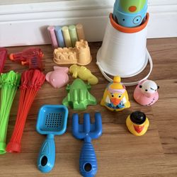 Kids Beach & Pool Toy Bundle / Juguetes para Playa y Piscina