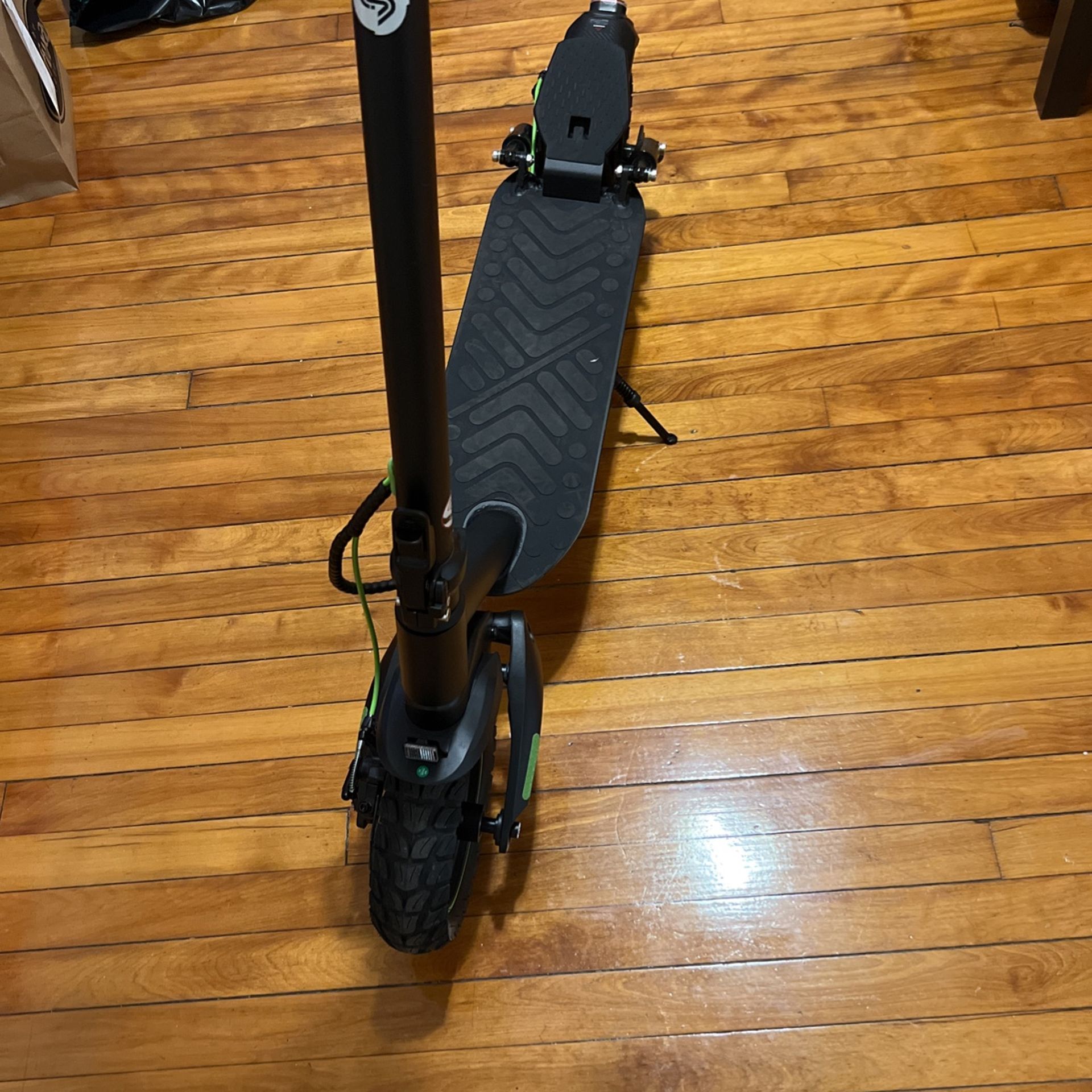 S10 Max scooter