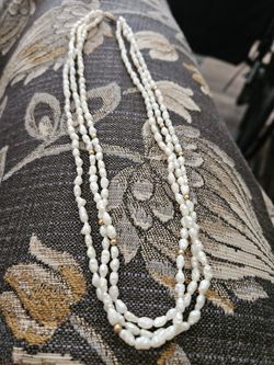 Pearl Necklace 