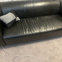 Black Leather Lounge Sofa 