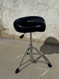 Roc N Soc Drum throne