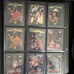 18 Michael Jordan Diecut Card Lot 