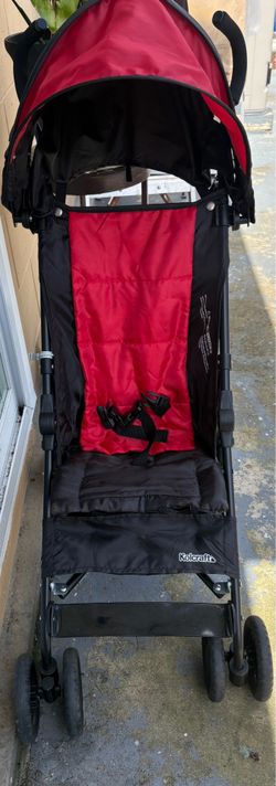 Stroller. Black and Red
