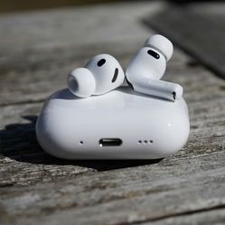 Apple AirPods Pro 3rd Gen , Wireless Active Noise Cancelling Earbuds