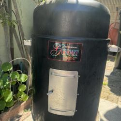 Brinkmann Gourmet Charcoal Smoker