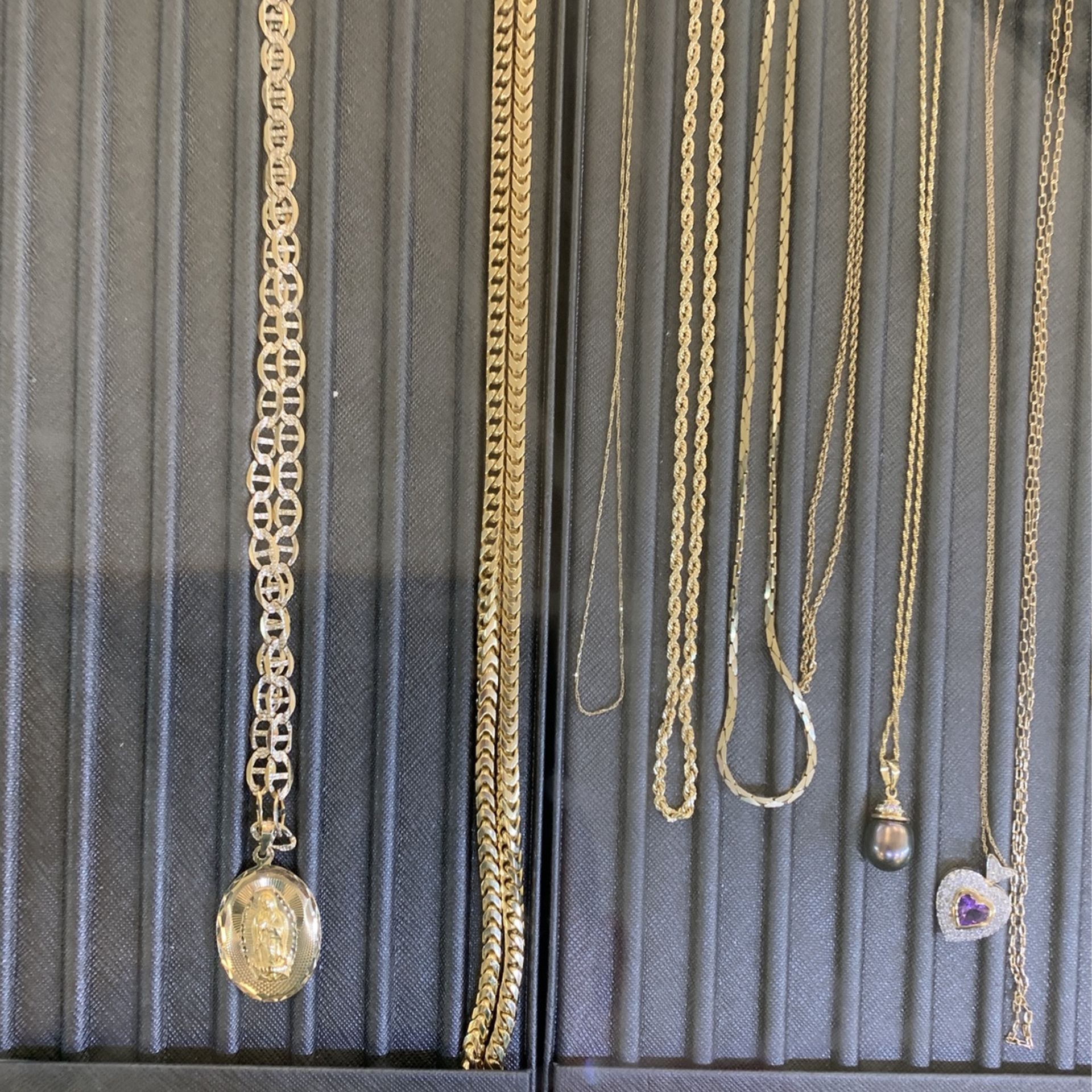 14k Gold 90g Chain 2nd From Left