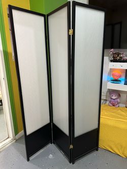 Room divider