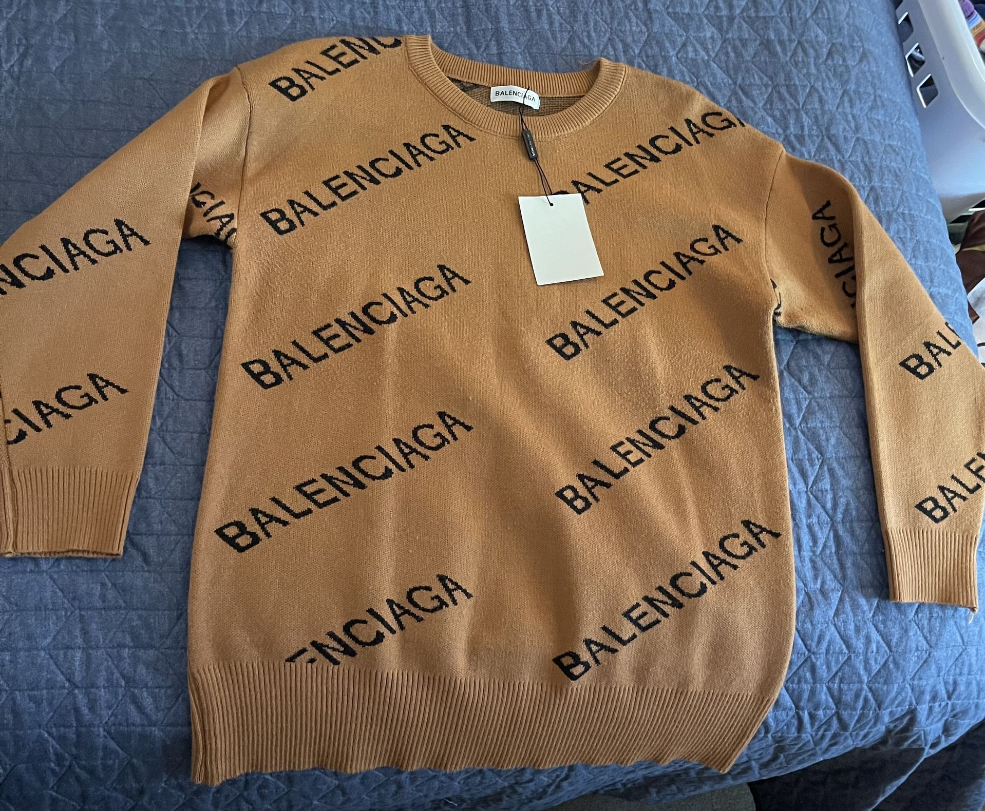 Balenciaga Sweatshirt 
