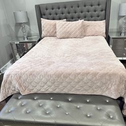 GREY bed w/ TALL HEADBOARD 🩶🩶 FAST DELIVERY!! 🚚 
