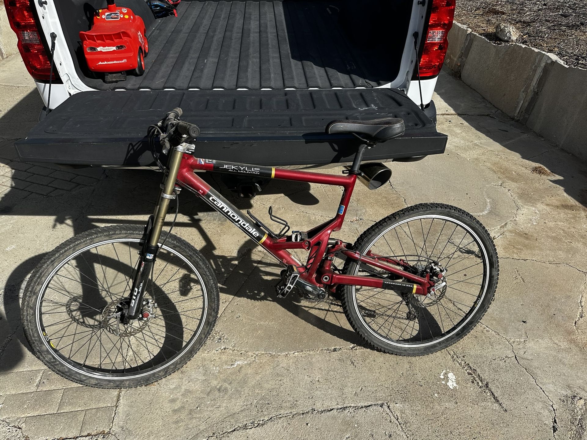Mountain Bike Cannondale Jekll 600