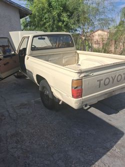 1986 Toyota Pickup