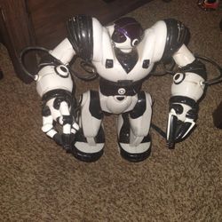 WowWee Robosapien RC Edition Phone/APP Control Robot 