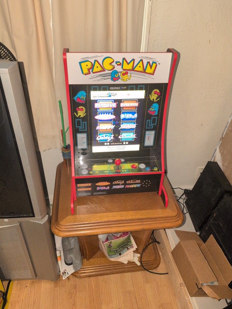 Pacman tabletop game
