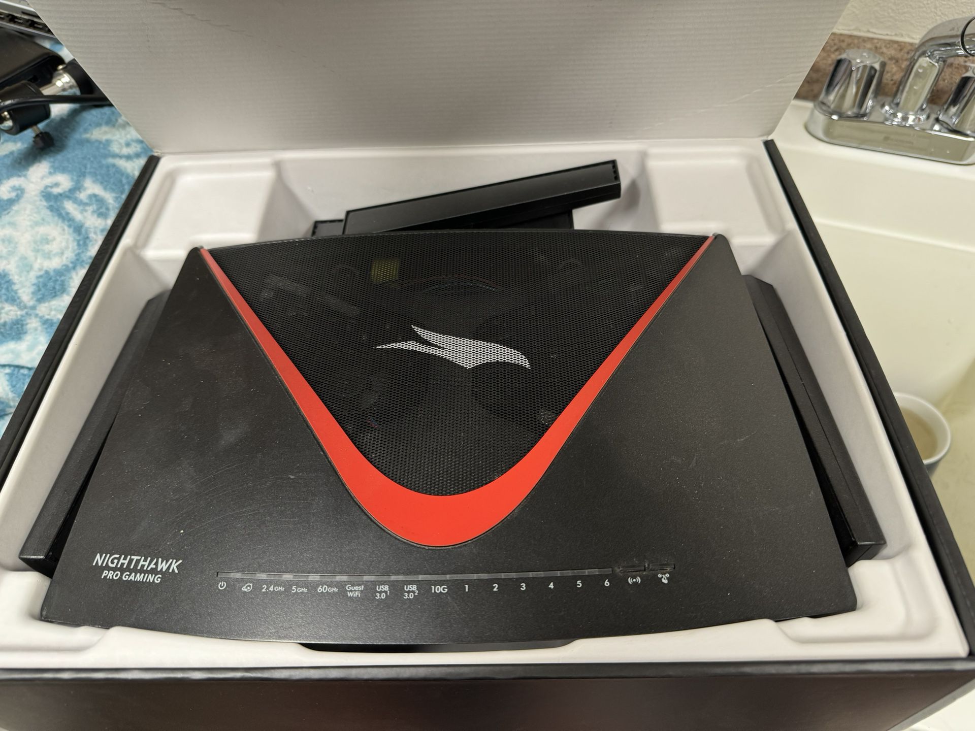 Nighthawk XR700 Pro Gaming router
