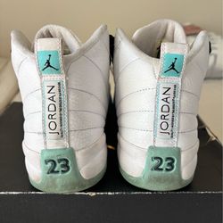 Retro Jordan 12s! Size 7M 8.5/9 W