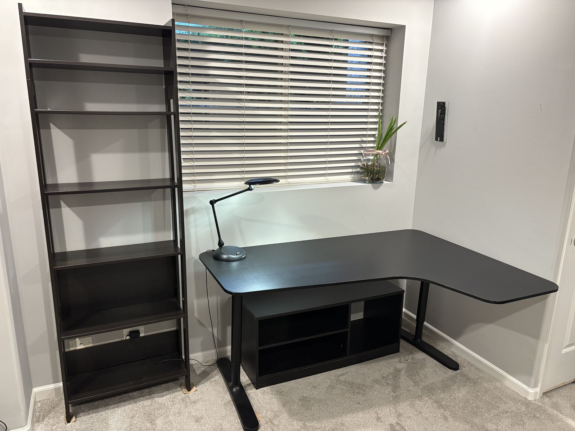 Office Furniture 4pcs- desk, bookcases, lamp