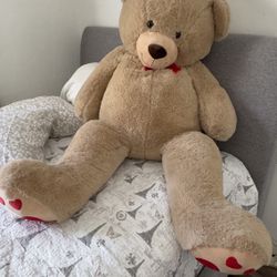 5’ Teddy Bear 