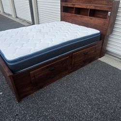 ⚡️Full bed frame & pilow top mattress (🛻DELIVER OPTION)