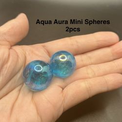 Aqua Aura Genuine Quartz Mini Spheres 2pcs 23mm 33.4g Total