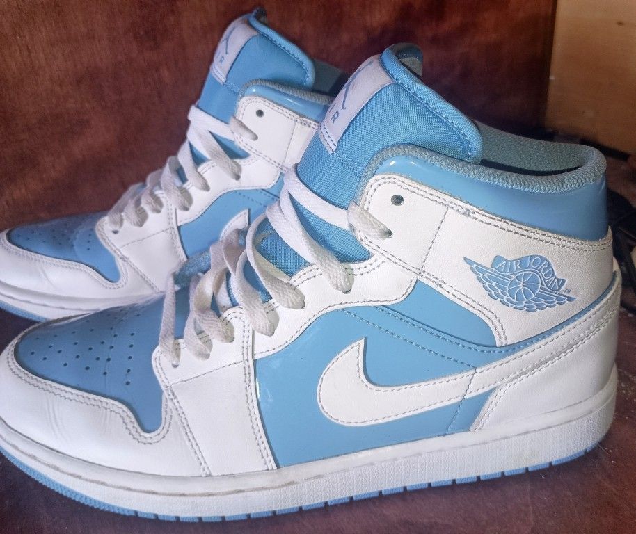 Nike Air Jordan 1 'Legend Blue' Size 10