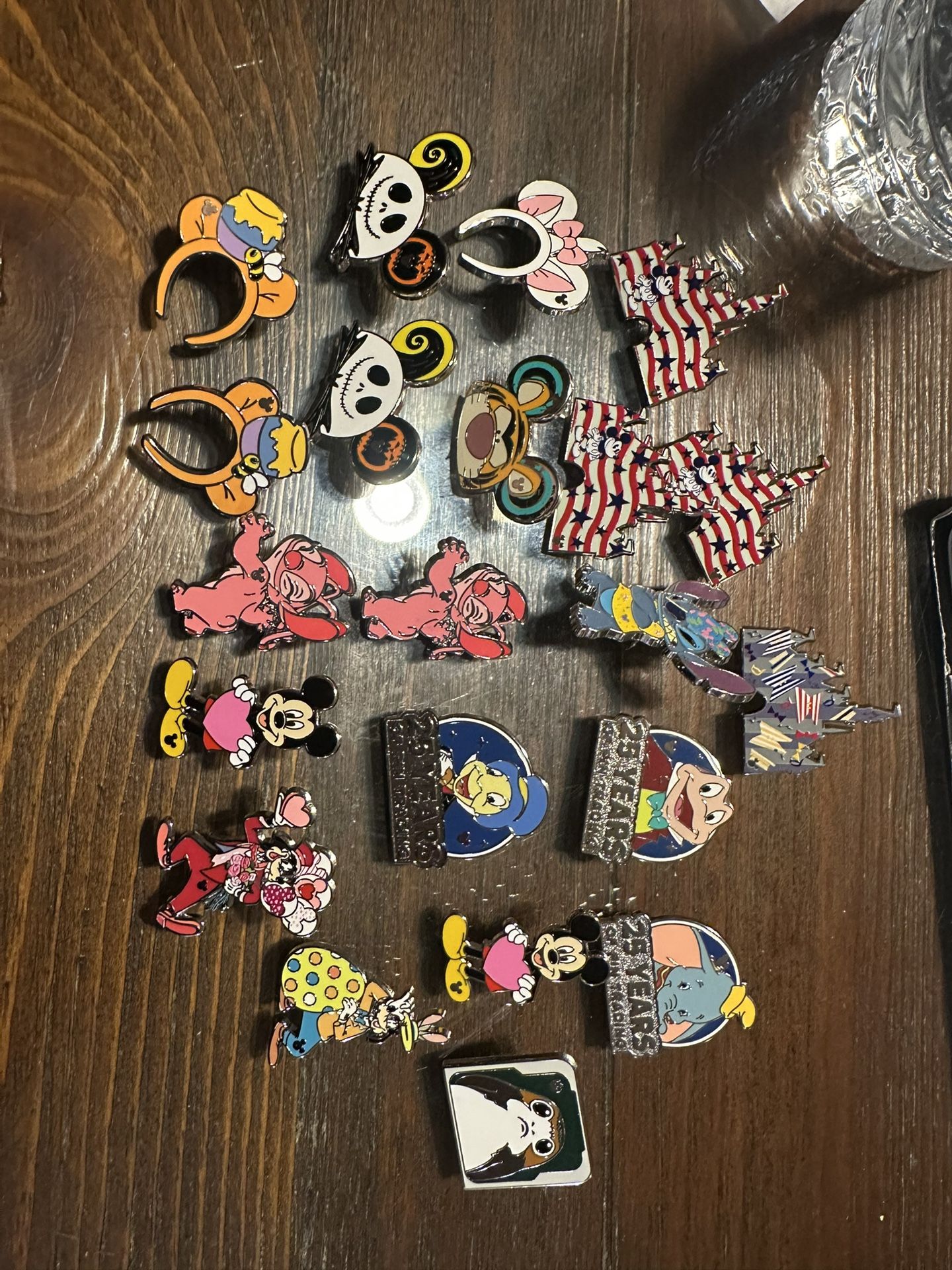 Hidden disney pins 2024/2025