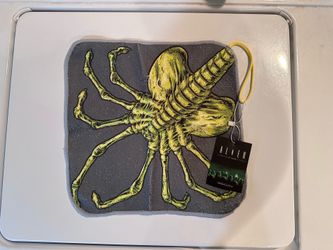 Loot Crate Alien Facehugger Wash Cloth face cloth