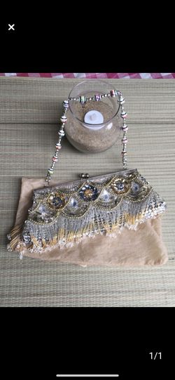 Vintage bag sequence