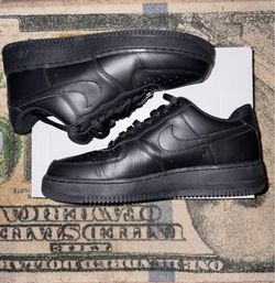 Nike Air Force 1 Low Triple Black Men’s Size 9.5