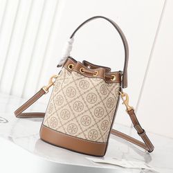 Tory Burch Drawstring bucket bag