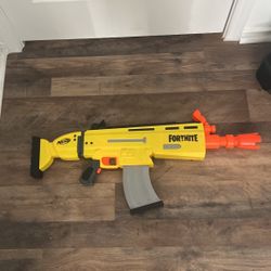 4 fortnite nerf guns