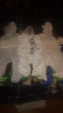 Boys 0-9m winter outfits (new)