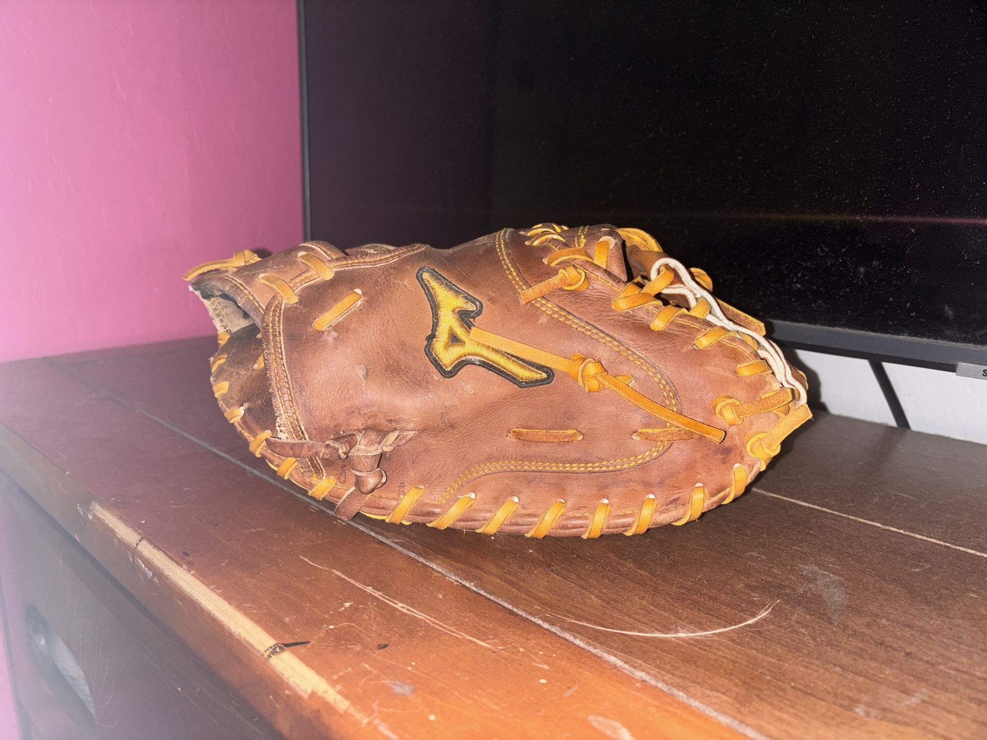 Mizuno Pro Limited Edition