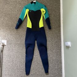 NEW WITH TAGS! Roxy Women’s Surfing Wetsuit
