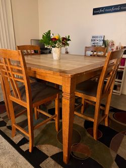 5pc Dining Set - Need gone asap