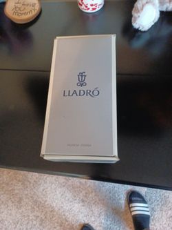 Iladro. Fawn Suprize