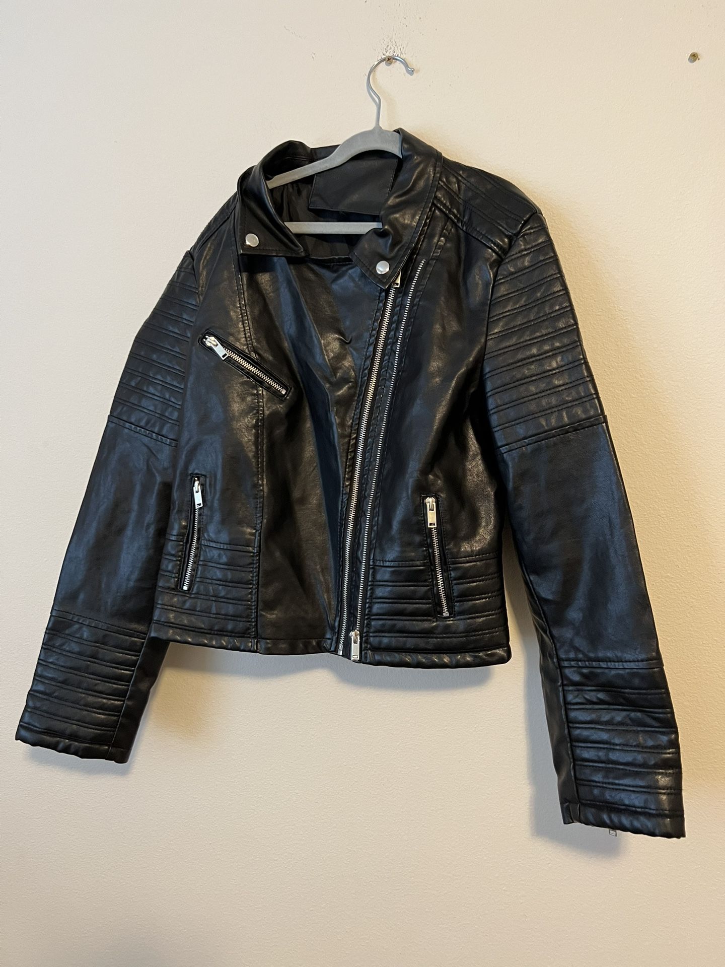  Leather jacket Womens 