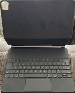 Apple iPad Pro Keyboard