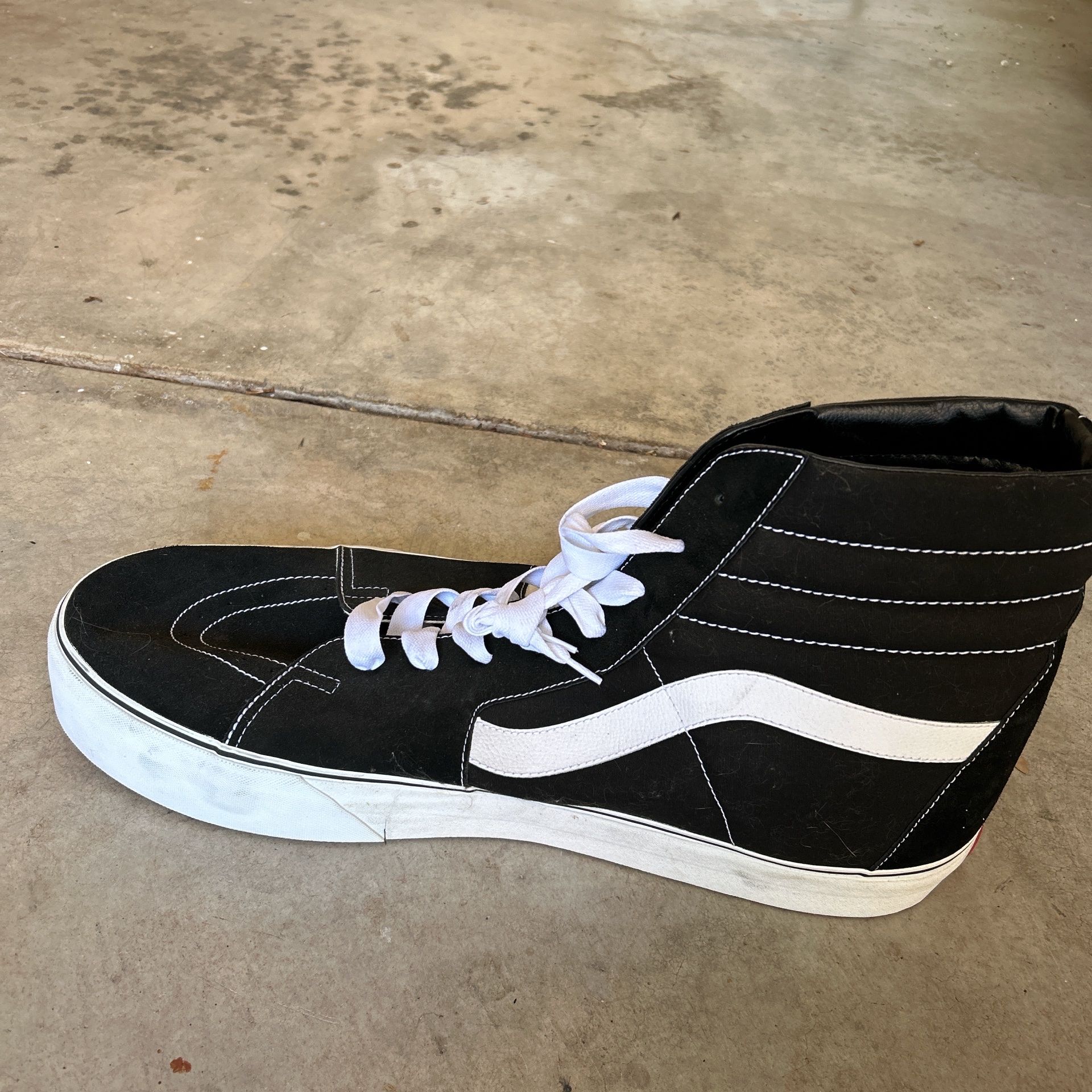 Vans shoes escondido sale