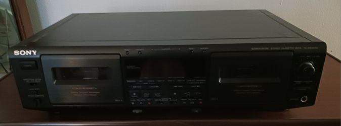 SONY TC-WE805S STEREO DUAL CASSETTE INFO IN PICS, THE SAME ONE IS LISTED ON EBAY FOR $225!