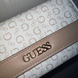 New White & Tan Guess logo long wallet!