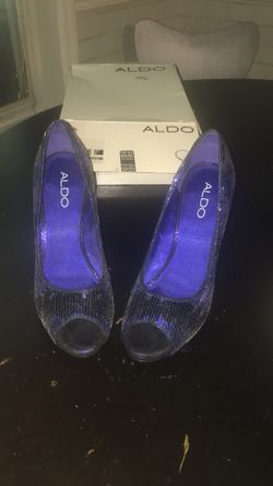 Sequin peep-toe pumps