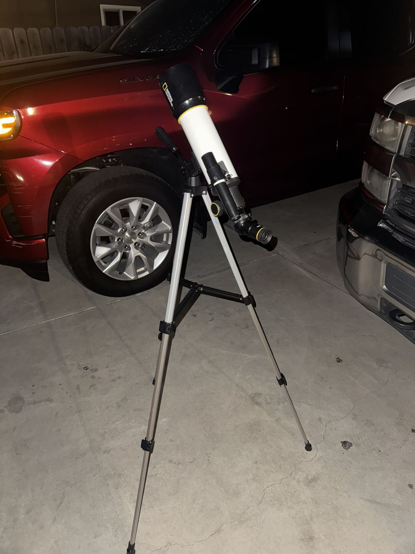 National Geographic Telescopio Refractor Sky View 70 - 70 Mm con Soporte Panhandle