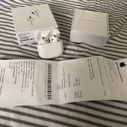 AirPods 4 With Active Noise Cancellation