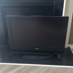 Sylvania 32-inch LCD Color TV HDTV