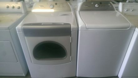 Whirlpool Cabrio Washer and Dryer $450 With Warranty